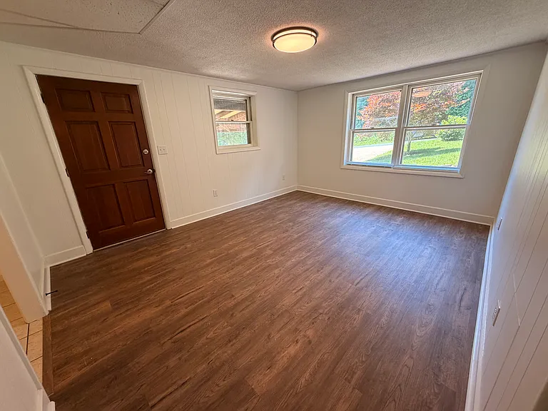 126 Milligan View Rd #1 — Photo 4