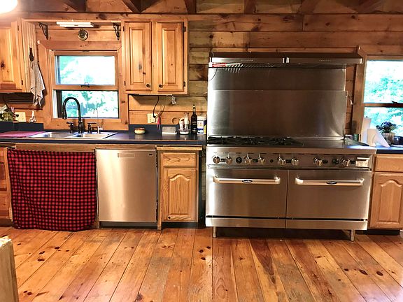 2nd image of 108 Old Bennington Road