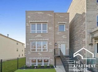 2811 W Jackson Blvd #2, Chicago, IL 60612