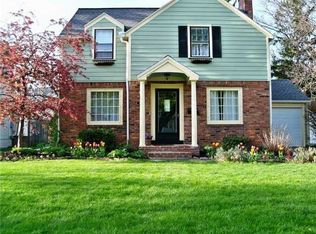 40 Monterey Pkwy, Rochester, NY 14618