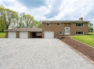 230 Southview Rd, Mc Donald, PA 15057