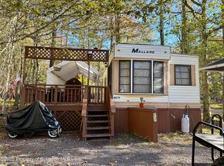 676 Rabbit Ct, Gouldsboro, PA