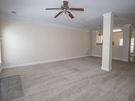 5th image of 223 Forest Green Dr