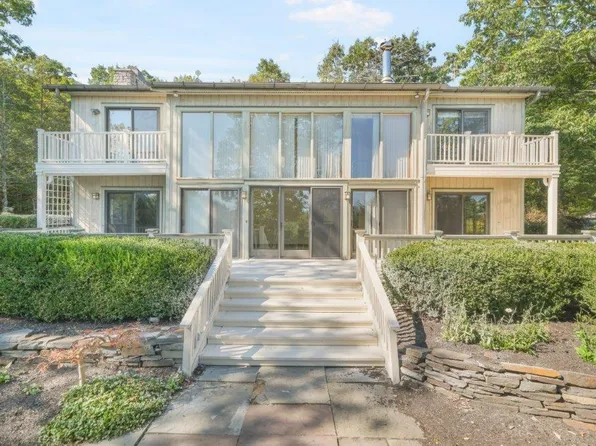 48 Raycliffe Drive, Woodstock, NY 12498