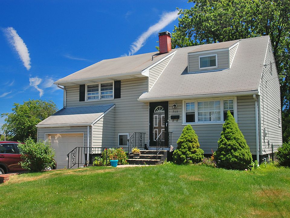 1st image of 568 Bamford Ave