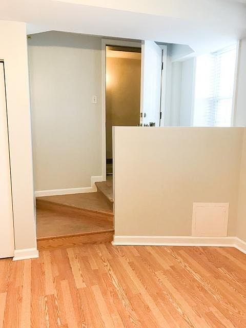 1st image of 615 W Dickens Ave #G