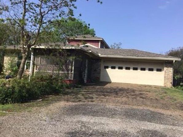 21387 Dean Ln, Chandler, TX 75758