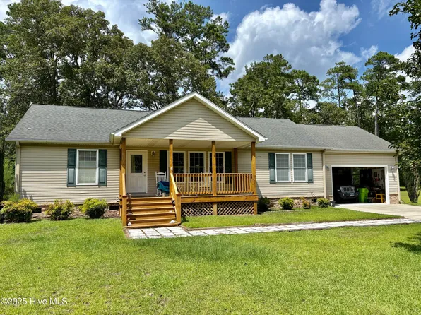 127 Blue Heron Drive, New Bern, NC 28560