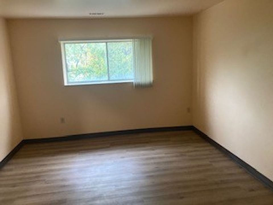 Dina Towers Condominiums 3840 Applegate Ave Cincinnati OH Zillow