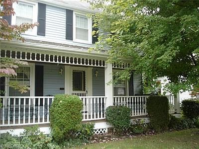 5th image of 148 Woodrow Ave