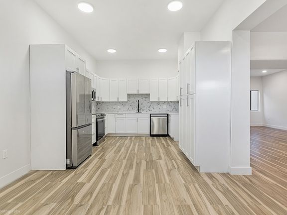 5th image of 1001 NE 82nd St