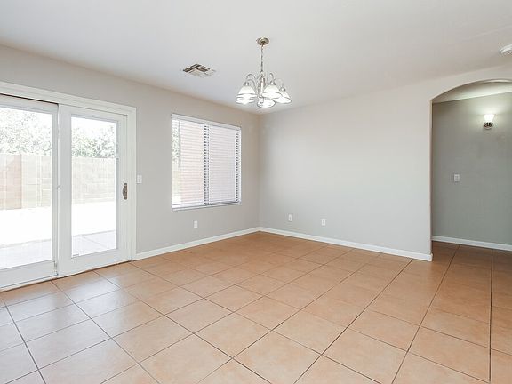 3rd image of 11026 E Delta Ave