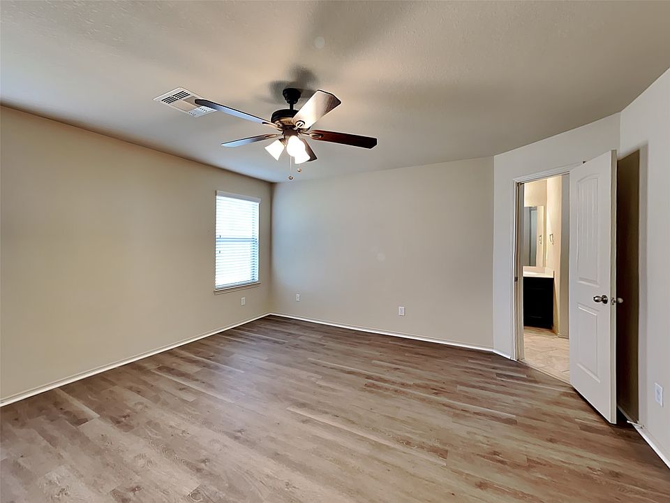 1st image of 7210 Alava Dr #7210