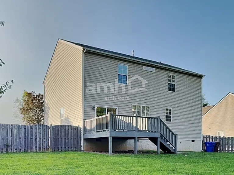 2400 Ancient Oak Ln — Photo 18