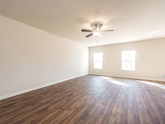 4th image of 4997 Stirrup Ct #68