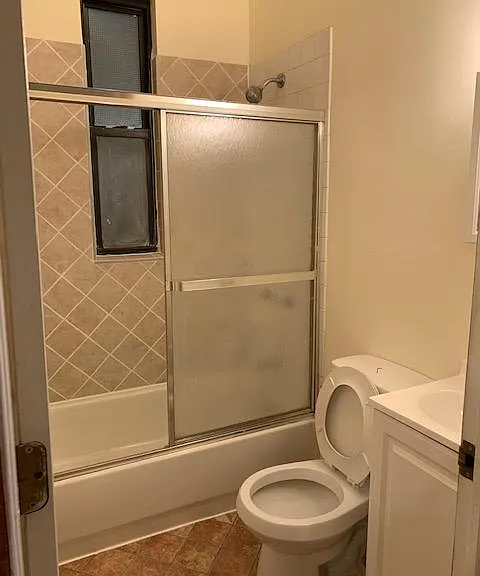 1425 N Ashland Ave #3R — Photo 11
