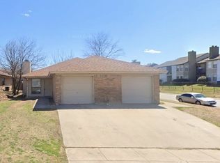 6743 Westcreek Dr, Fort Worth, TX 76133
