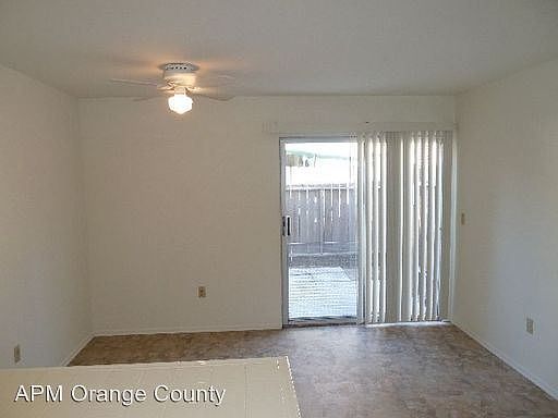 3rd image of 2608 W Aurora St
