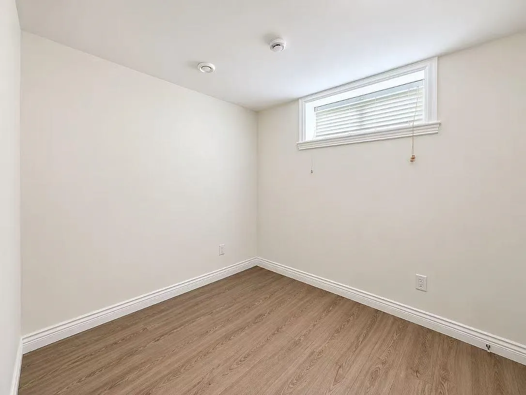 2 bed, 700 sqft, $1,850 — Photo 4