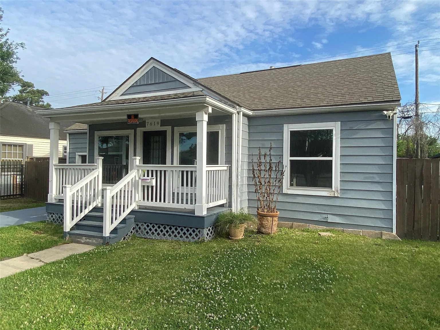 4 bed, 2.0 bath, 1769 sqft, $1,995 — Photo 2
