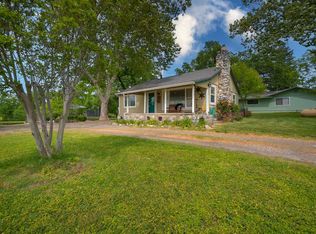 6841 High Cliff Rd, Loomis, CA 95650