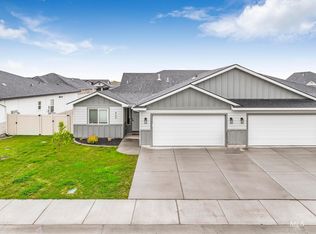 860 Shadowleaf Ave, Twin Falls, ID 83301