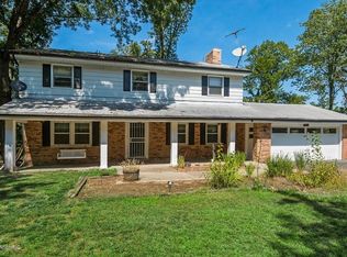 4173 Maplewood Rd, Bridgman, MI 49106