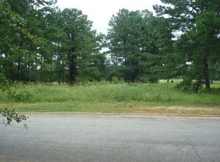 705 River Chase Ln, Albany, GA 31701