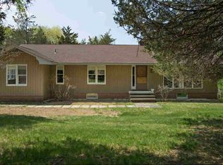 63 Cedar Ln, Poughquag, NY 12570