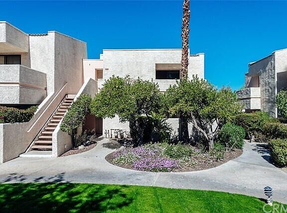 2nd image of 2071 E Columbard Dr