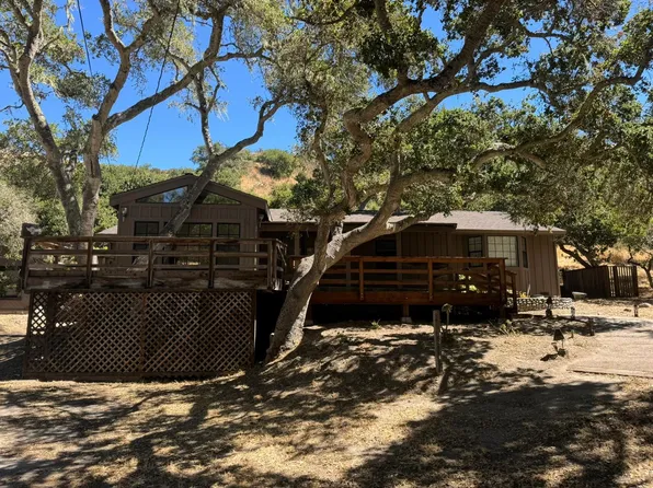 60 Harper Canyon Rd, Salinas, CA 93908