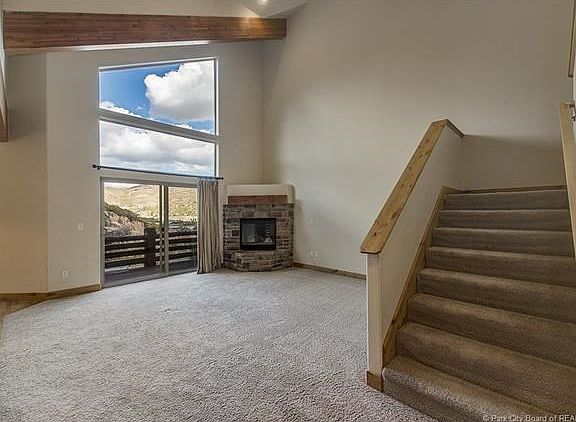 4th image of 3352 Cedar Dr #1