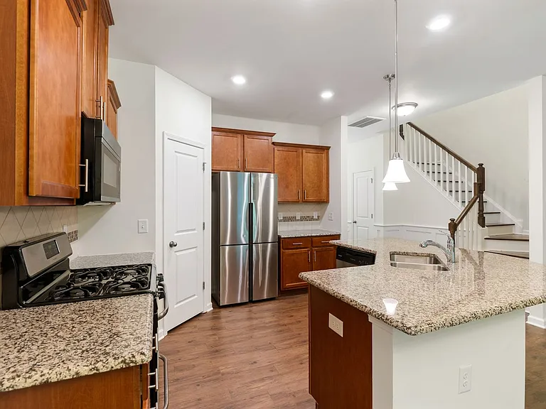 4351 Flintlock Ln — Photo 4