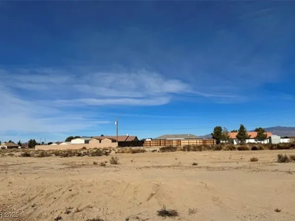 240 E Elmont St, Pahrump, NV 89048
