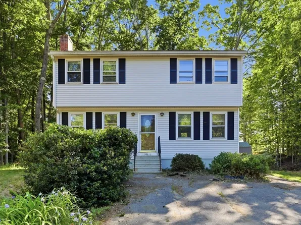 8 Nasturtium Terrace, Concord, NH 03303
