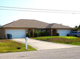 2013 NE 17th Ter, Cape Coral, FL 33909