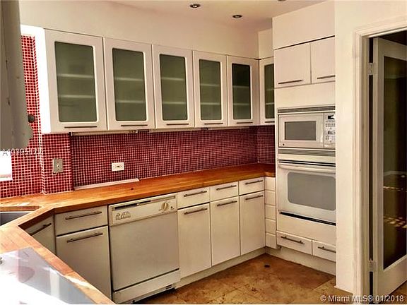 3rd image of 325 S Shore Dr #2