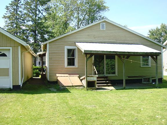 2nd image of 601 E South St