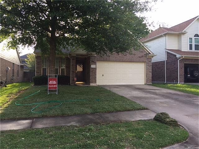 1st image of 2935 Greenvalley Trail Dr
