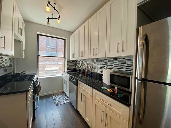 2nd image of 418 W 130th St #57B