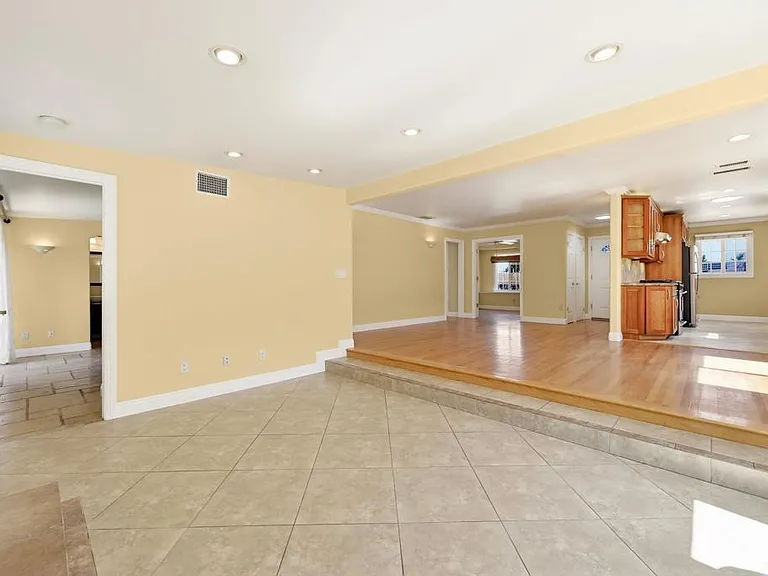 1677 Sandos St — Photo 21