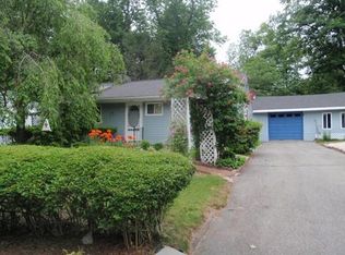 11 Edgewood Dr, Holden, MA 01520