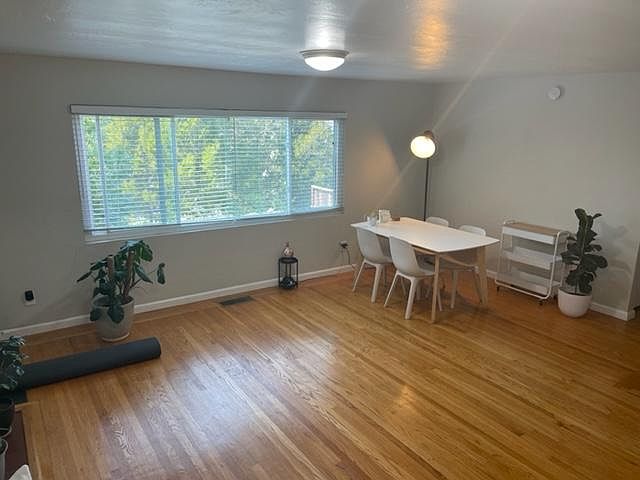 1st image of 6435 Outlook Ave