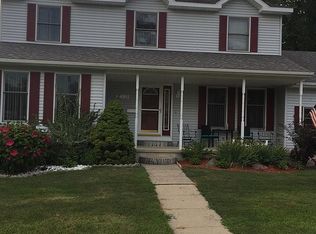 210 16th St, Marysville, MI