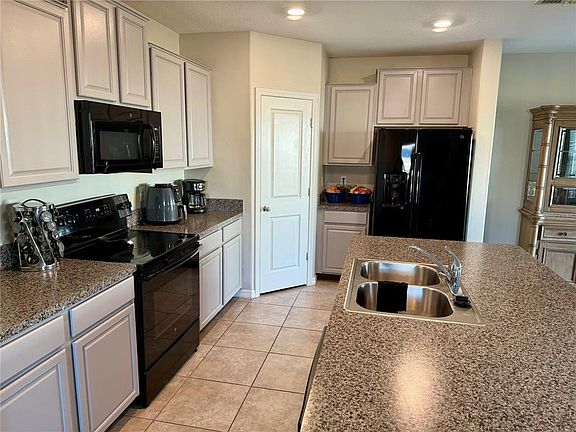 3rd image of 14803 SCOTTBURGH GLEN DRIVE