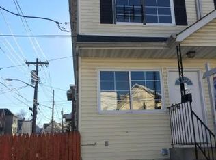 36 Grove Ave, Staten Island, NY 10302