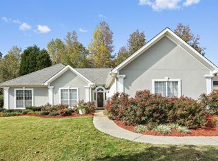 9267 Parkwood Ave, Douglasville, GA