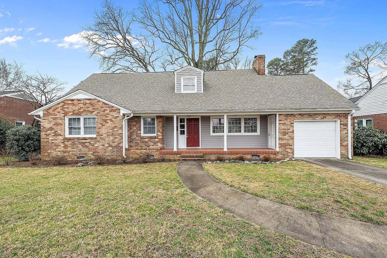 5 bed, 2069 sqft, $2,450 — Photo 1