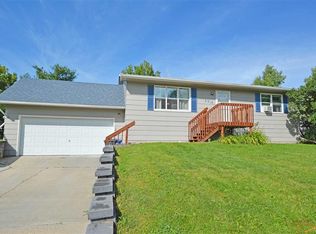4415 Patriot Ln, Rapid City, SD 57701