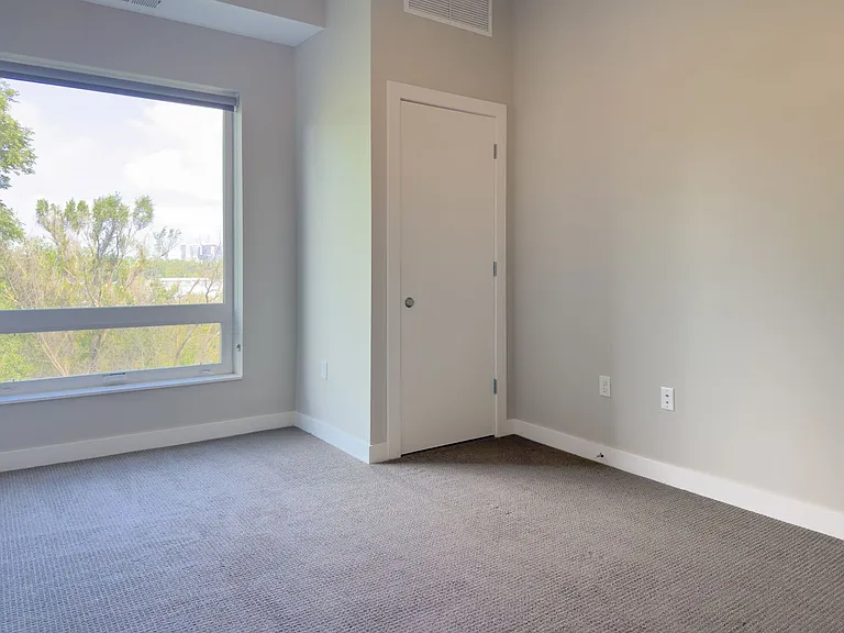 Red44 Luxury Apartments | Specials Available — Photo 96